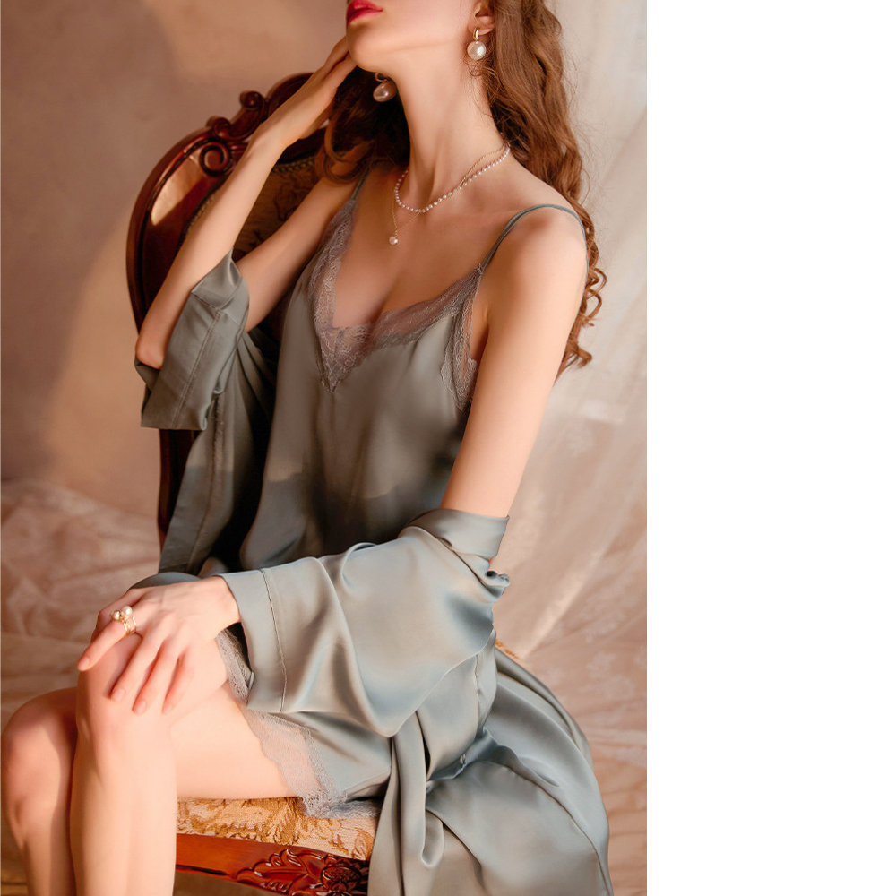 Élégance Lace Satin Nightdress Set