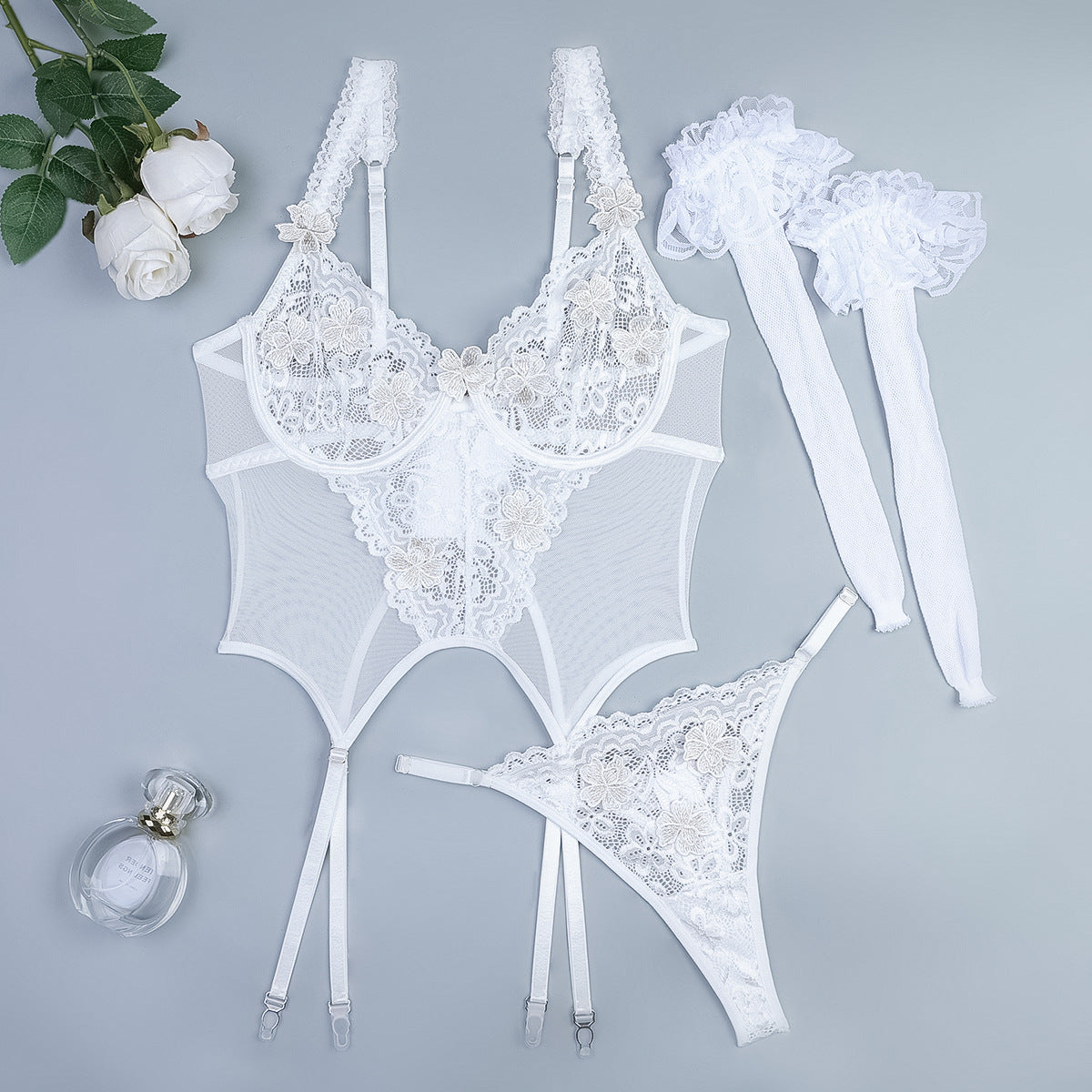 Élise Dentelle Garter Lingerie Set